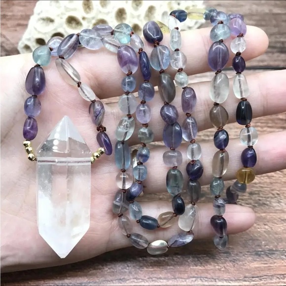 Gorgeous double point Crystal Fluorite necklace - Picture 8 of 8